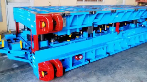 Formy řady automatických linek pomáhají procesu lisování automobilů přejít k vysokorychlostní automatizaci.